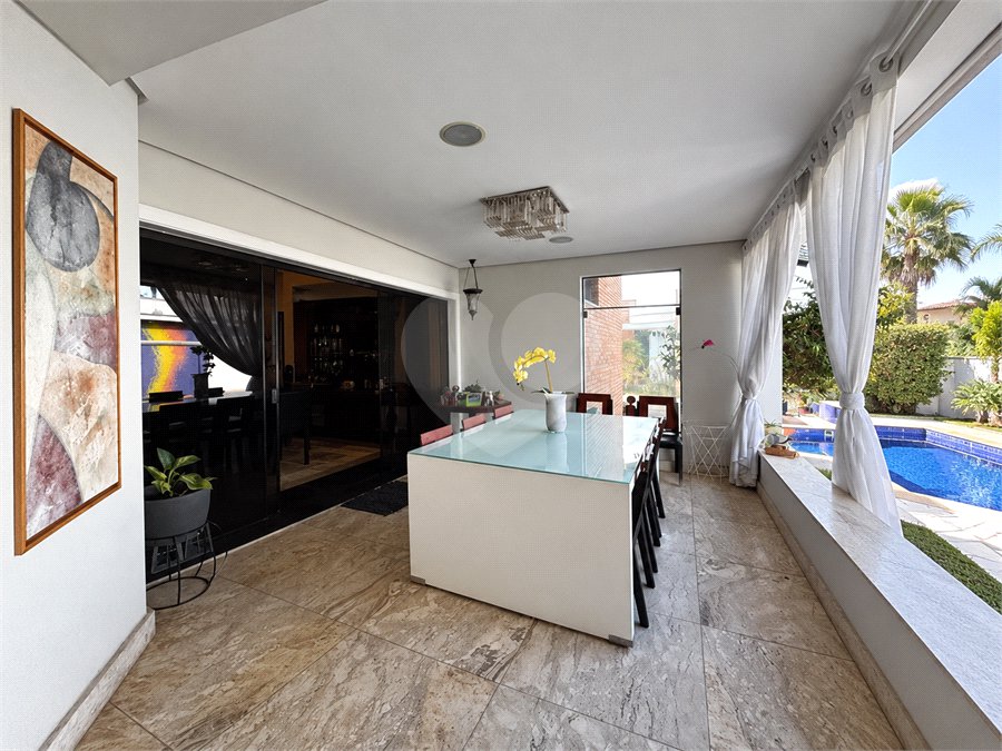 Casa à venda com 3 suítes no condomínio Village D'avignon, Sorocaba - SP