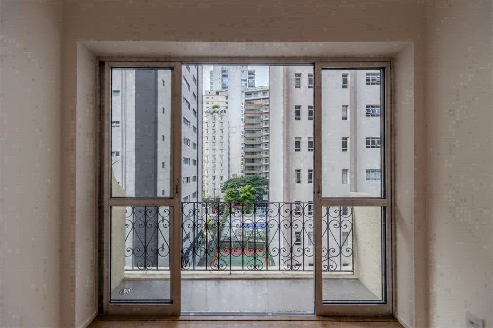 Apartamento à venda com 3 quartos, sendo 1 suíte, em Cidade Monções, São Paulo, SP