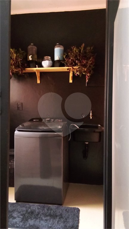Casa à venda com 5 quartos, sendo 3 suítes,  em Jardim dos Pinheiros, Atibaia, SP