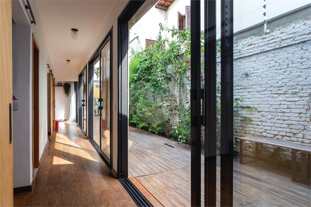 Casa Térrea à venda com 3 quartos, sendo 2 suítes,  em Vila Ipojuca, São Paulo, SP
