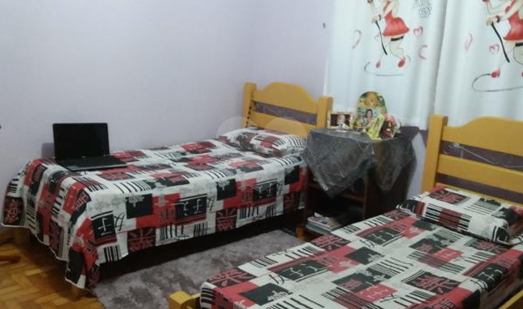 Sobrado à venda com 2 quartos em Tremembé, São Paulo, SP
