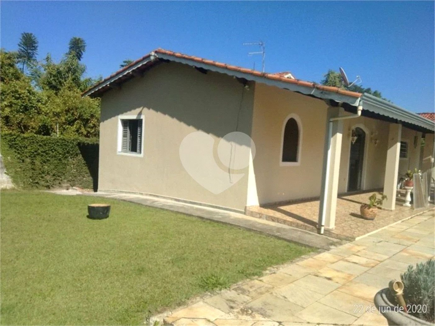 Casa à venda com 3 suítes no condomínio Haras São Luiz, Salto - SP