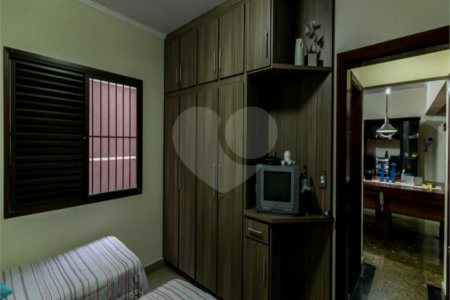 Casa à venda ou para alugar com 5 quartos, sendo 3 suítes, em Independência, São Bernardo do Campo, SP