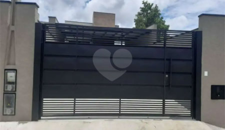 Casa Térrea à venda com 3 suítes em Jardim do Lago, Atibaia, SP