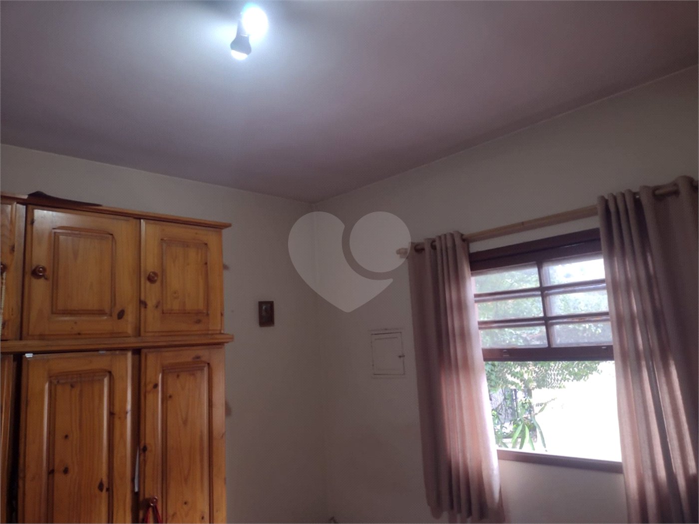 Casa à venda com 4 quartos, sendo 1 suíte, em Tremembé, São Paulo, SP