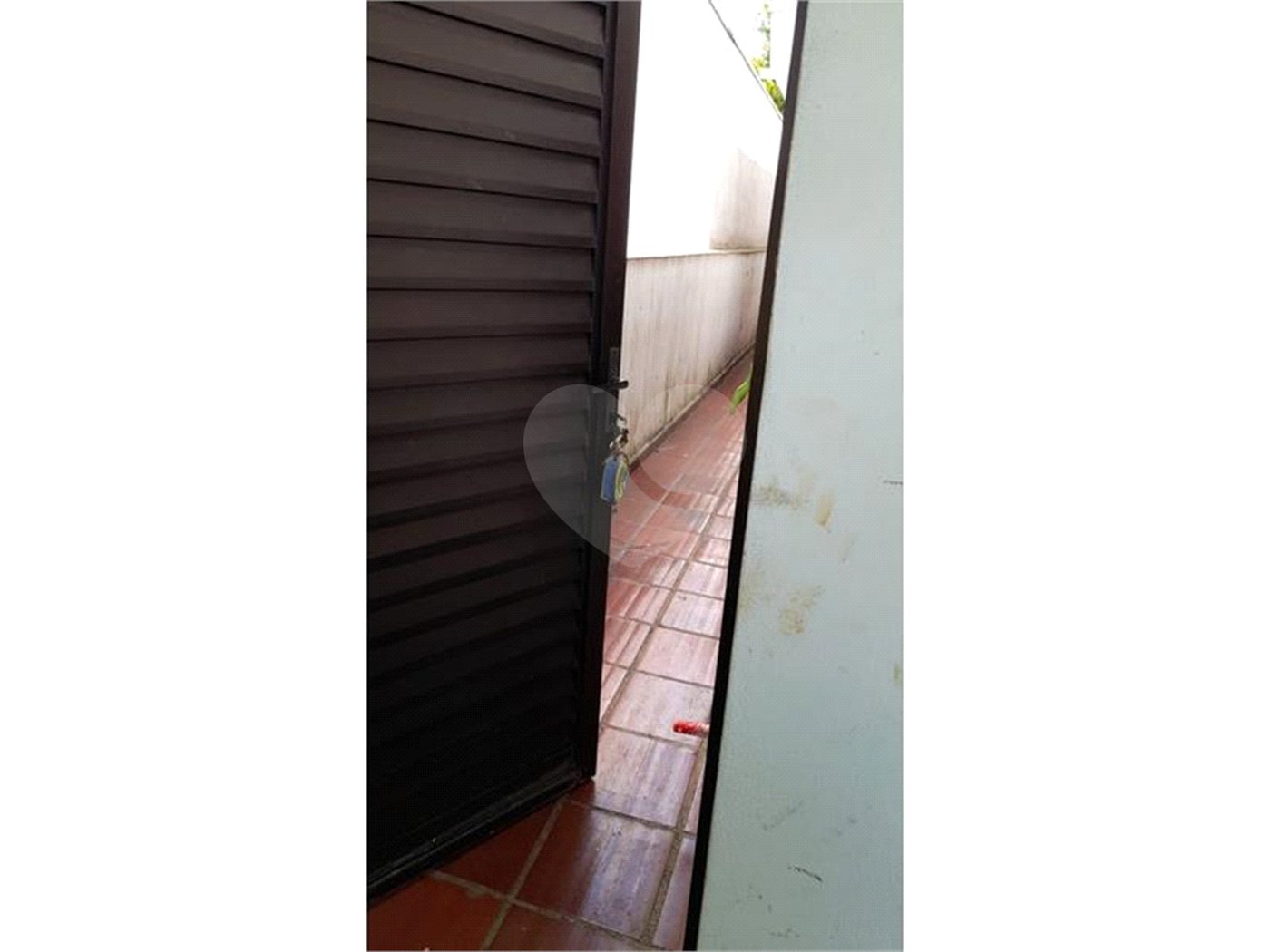Casa à venda ou para alugar com 5 quartos, sendo 1 suíte, em Vila Romero, São Paulo, SP