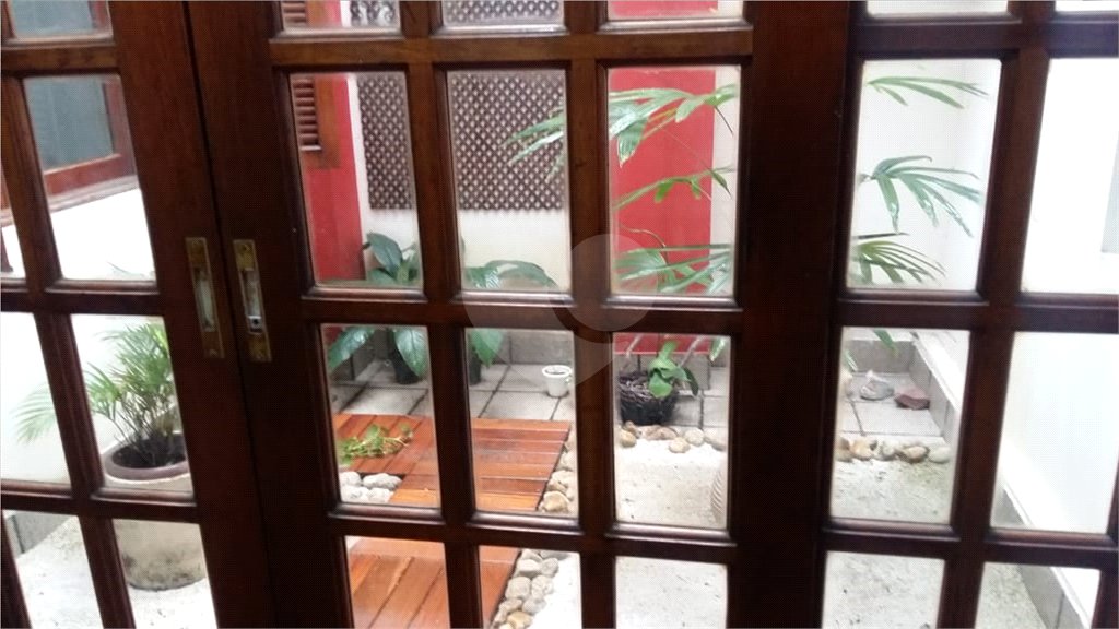 Sobrado à venda com 4 suítes em Tremembé, São Paulo, SP