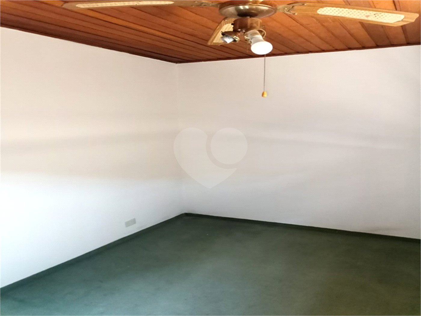 Sobrado à venda com 4 quartos, sendo 1 suíte, em Vila Nova Mazzei, São Paulo, SP