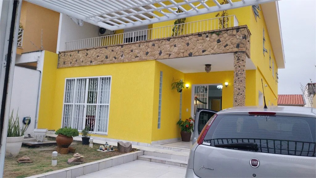 Sobrado à venda com 3 suítes em Vila Sônia, São Paulo, SP