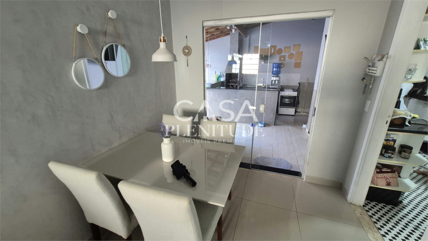 Casa em condomínio à venda com 3 quartos, sendo 1 suíte, em Jardim Residencial Carmem Blanco, Sorocaba, SP