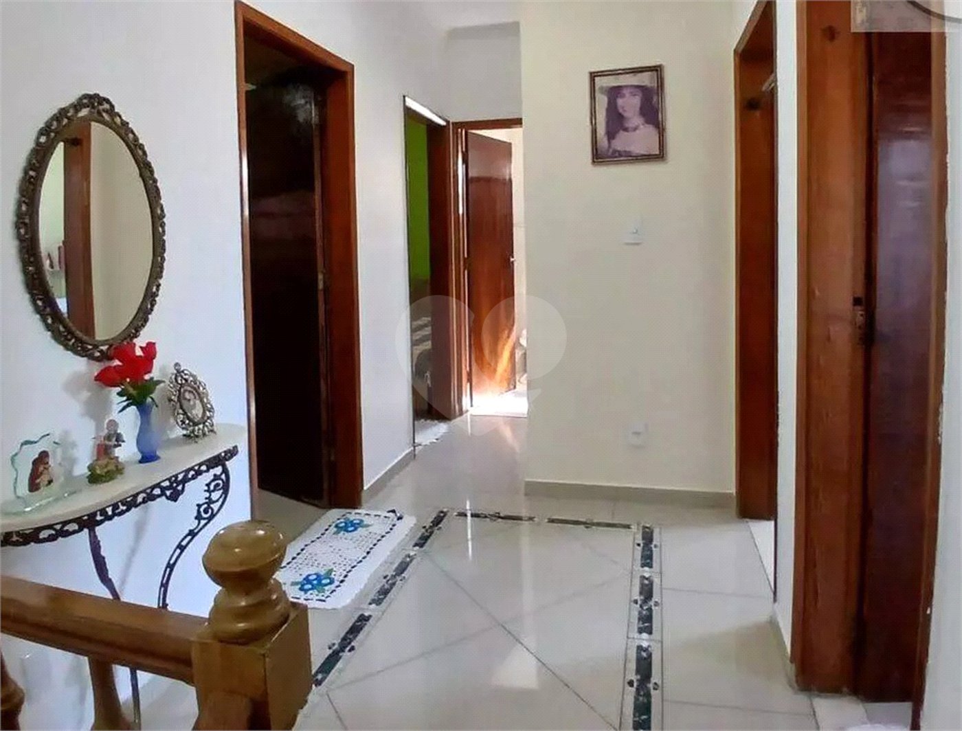 Sobrado à venda com 4 quartos, sendo 2 suítes, em Vila Santa Maria, São Paulo, SP
