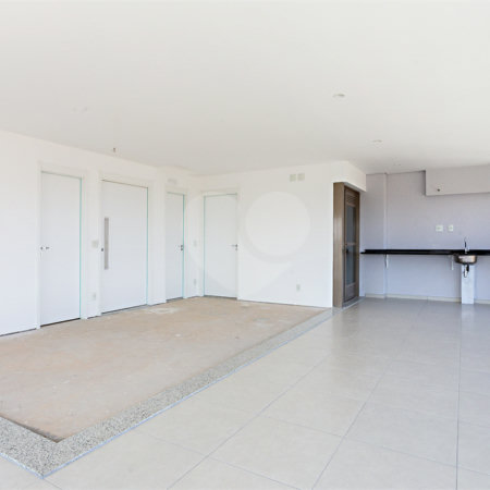 Apartamento à venda com 3 suítes em Sumarezinho, São Paulo, SP