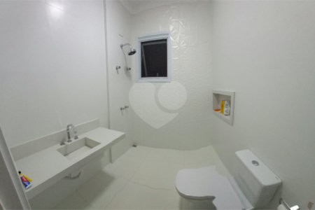 Casa à venda com 3 suítes no condomínio Village Ipanema, Araçoiaba da Serra - SP