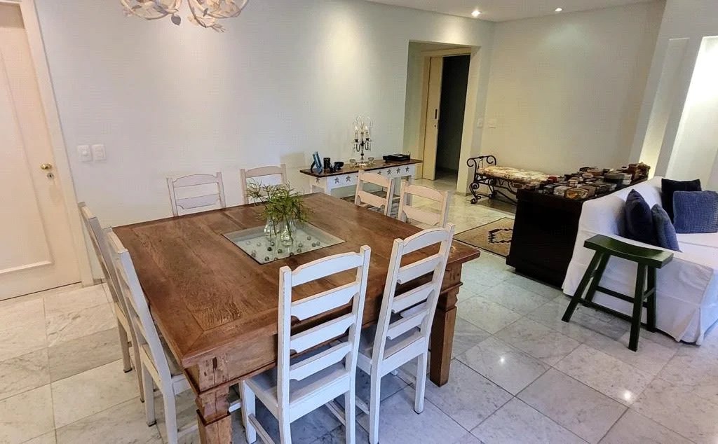 Apartamento à venda com 4 suítes em Vila Andrade, São Paulo, SP