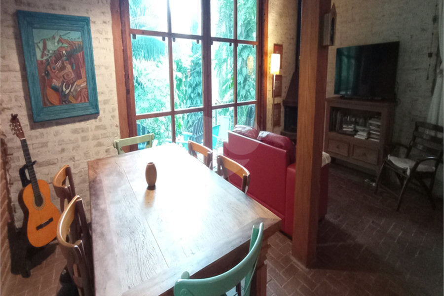 Casa Térrea à venda com 3 quartos, sendo 1 suíte, em Serra da Cantareira, Mairiporã, SP