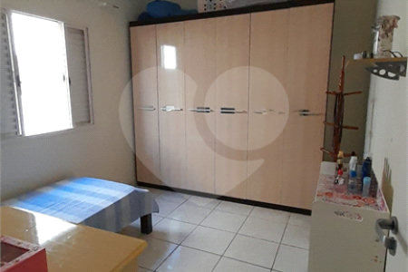 Casa à venda com 2 quartos no condomínio Amaryllis, Jundiaí - SP