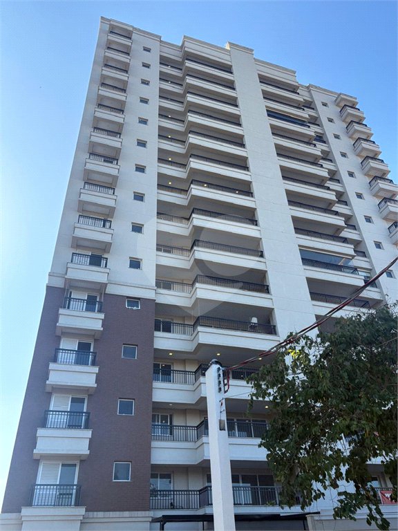 Apartamento à venda com 3 suítes em Urbanova, São José dos Campos, SP
