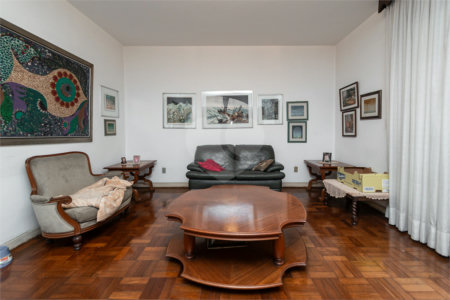 Apartamento à venda com 4 quartos, sendo 1 suíte, em Higienópolis, São Paulo, SP