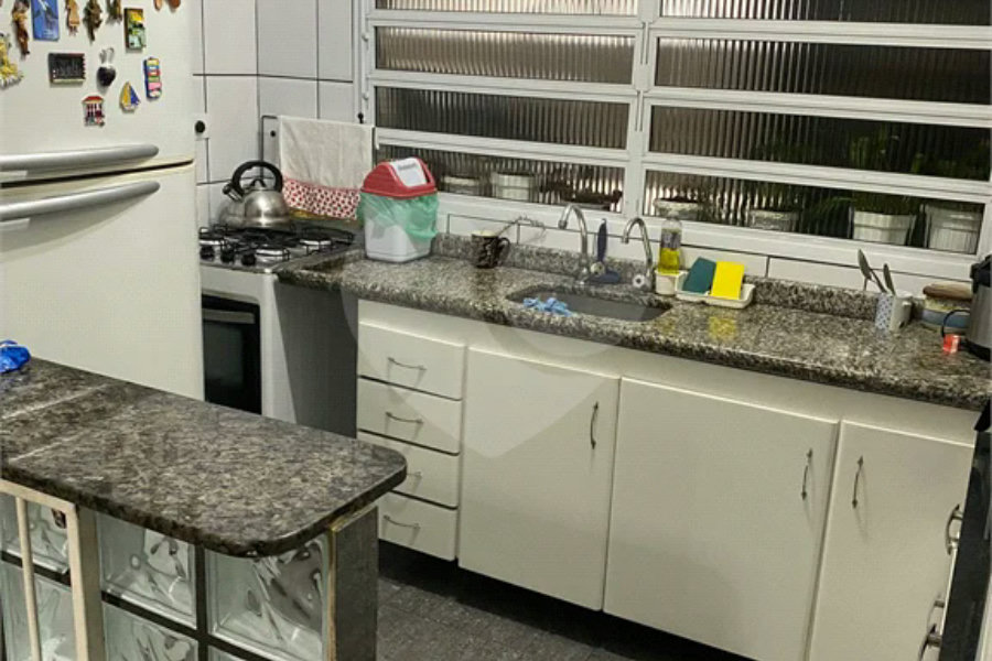 Sobrado à venda com 2 suítes em Santa Terezinha, São Paulo, SP