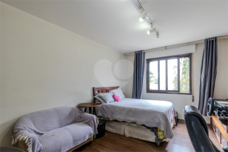 Apartamento à venda com 3 quartos, sendo 1 suíte,  em Granja Julieta, São Paulo, SP