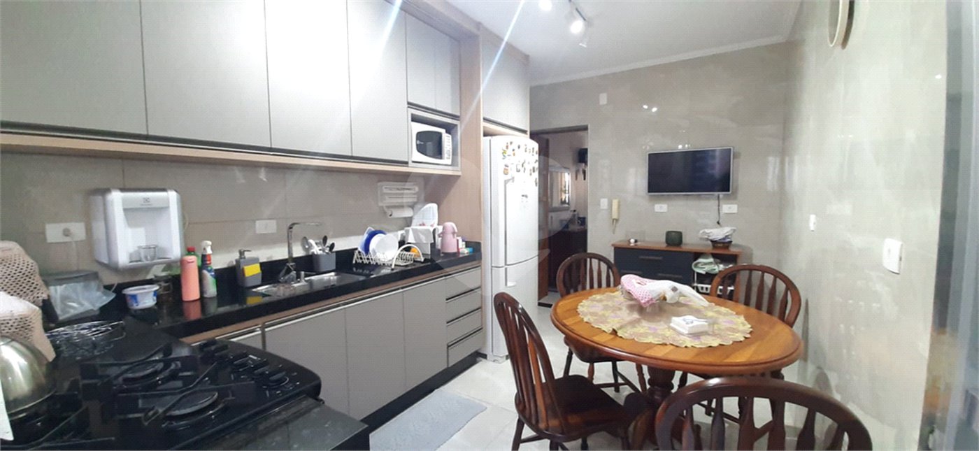 Sobrado à venda com 2 quartos em Vila Nova Mazzei, São Paulo, SP