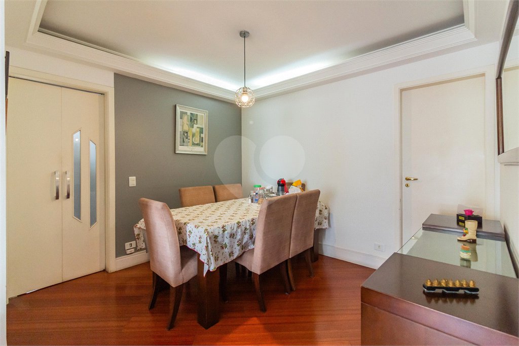 Apartamento à venda com 3 quartos, sendo 1 suíte, em Cambuci, São Paulo, SP