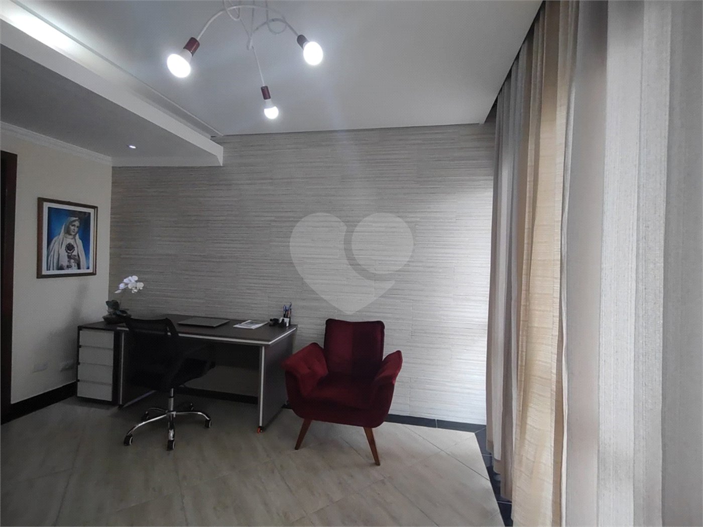 Casa à venda com 3 quartos, sendo 1 suíte,  em Jardim Alegria, Sorocaba, SP