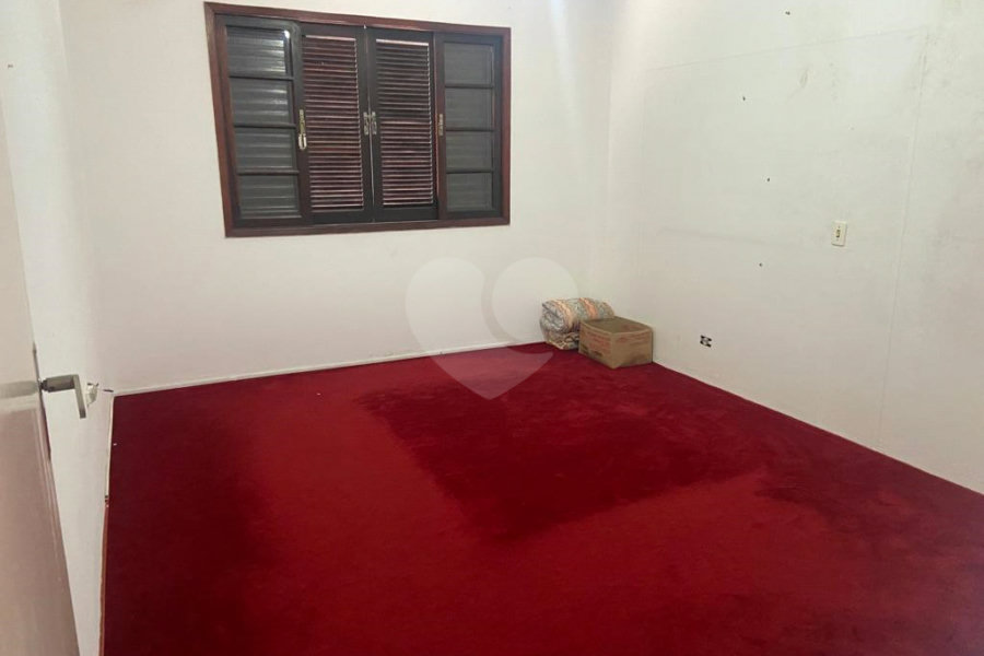 Sobrado à venda com 3 quartos, sendo 1 suíte, em Parada Inglesa, São Paulo, SP