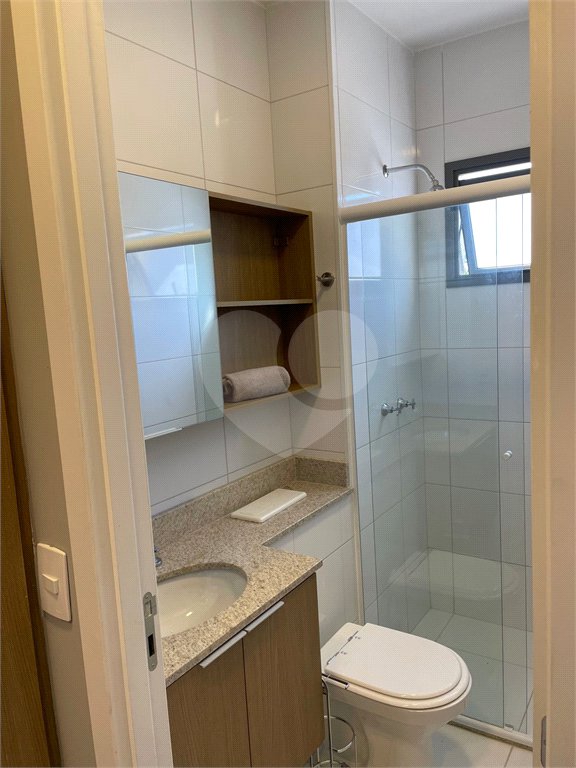 Apartamento á venda em Moema de 1 dormitório e 1 vaga