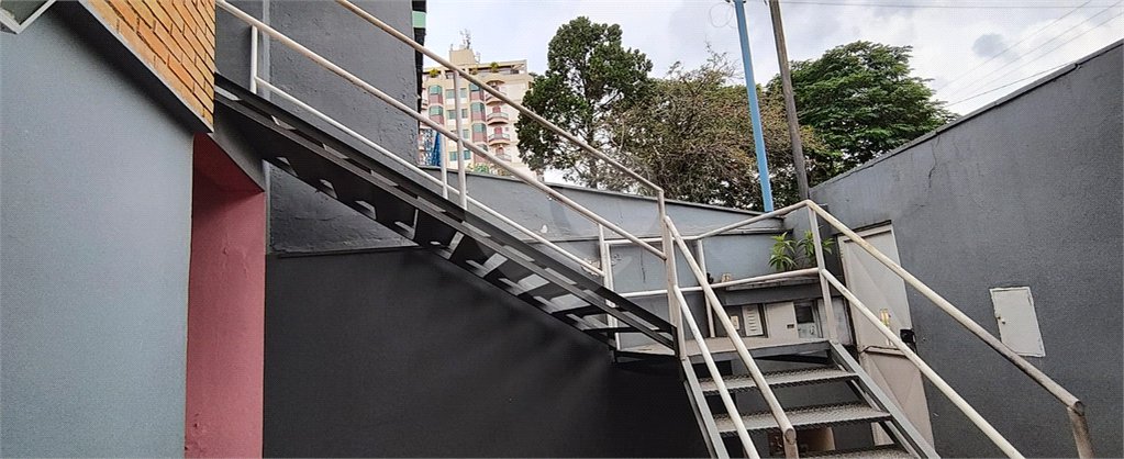 Sobrado à venda com 5 quartos, sendo 2 suítes, em Vila Trujillo, Sorocaba, SP