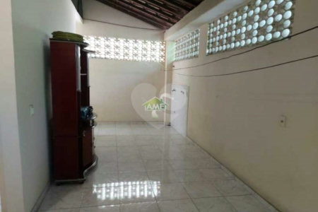 Casa à venda com 3 quartos em Campo Grande, Rio de Janeiro, RJ
