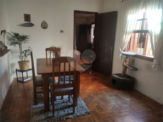 Sobrado à venda com 3 quartos no Brasilândia, São Paulo, SP