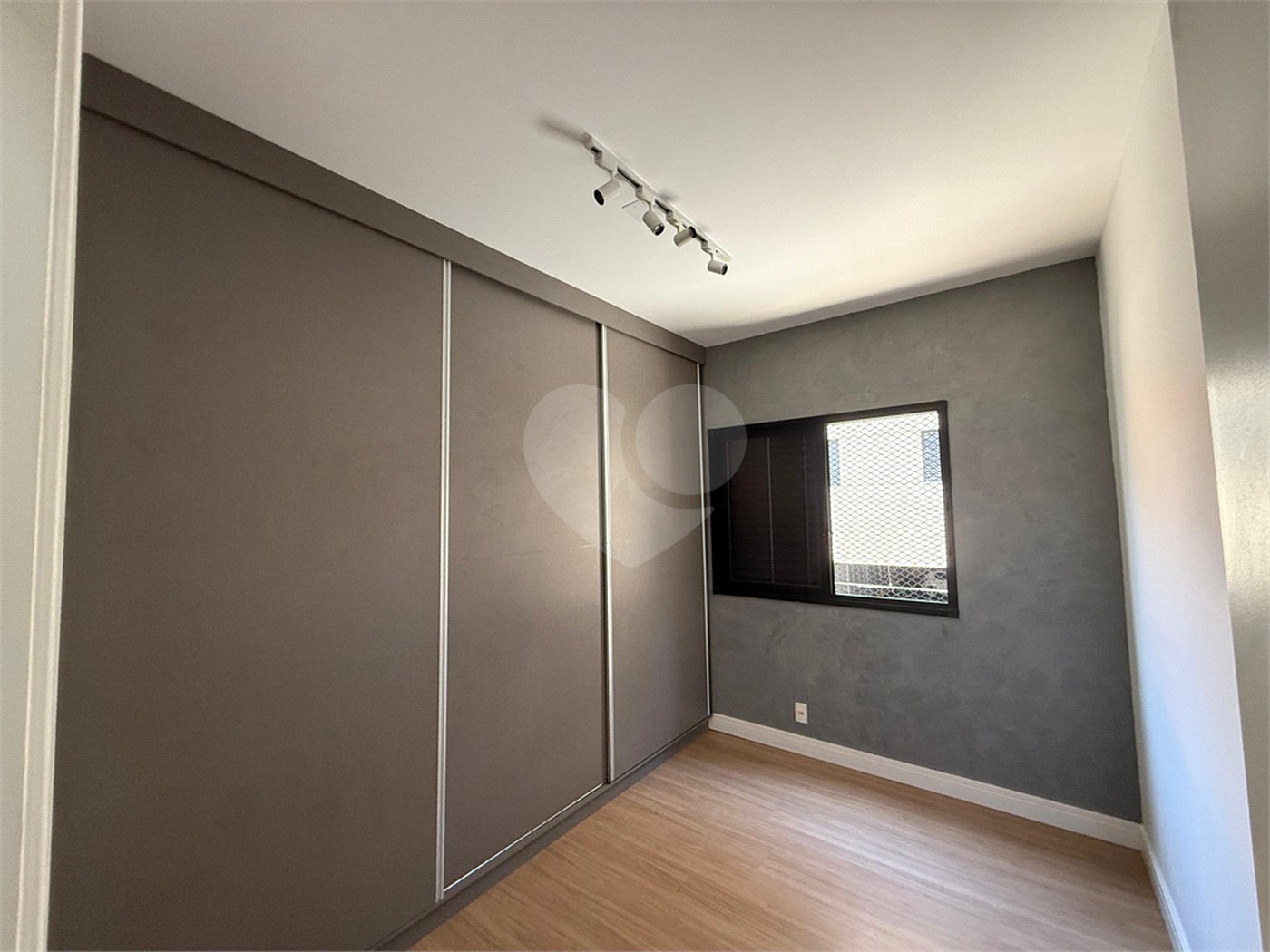 Apartamento à venda com 3 quartos, sendo 1 suíte, em Vista Alegre, Vinhedo, SP