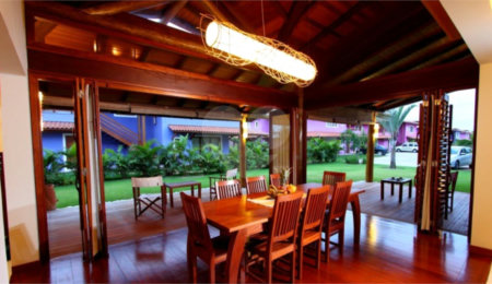 Casa à venda com 4 quartos, sendo 2 suítes, em Praia do Mutá, Porto Seguro, BA