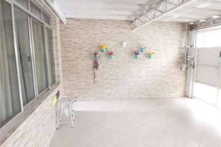 Casa à venda com 3 quartos, sendo 1 suíte, em Vila Rica, São Paulo, SP