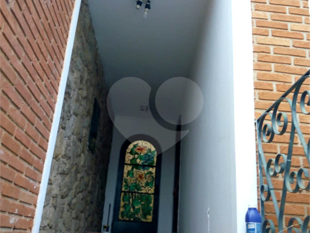 Sobrado à venda com 2 quartos em Tremembé, São Paulo, SP