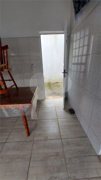 Casa à venda com 3 quartos, sendo 2 suítes, no Centro, Bom Jesus dos Perdões, SP