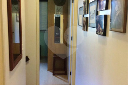 Casa à venda com 2 quartos, sendo 1 suíte,  no condomínio Villas de São Francisco I, São Paulo - SP