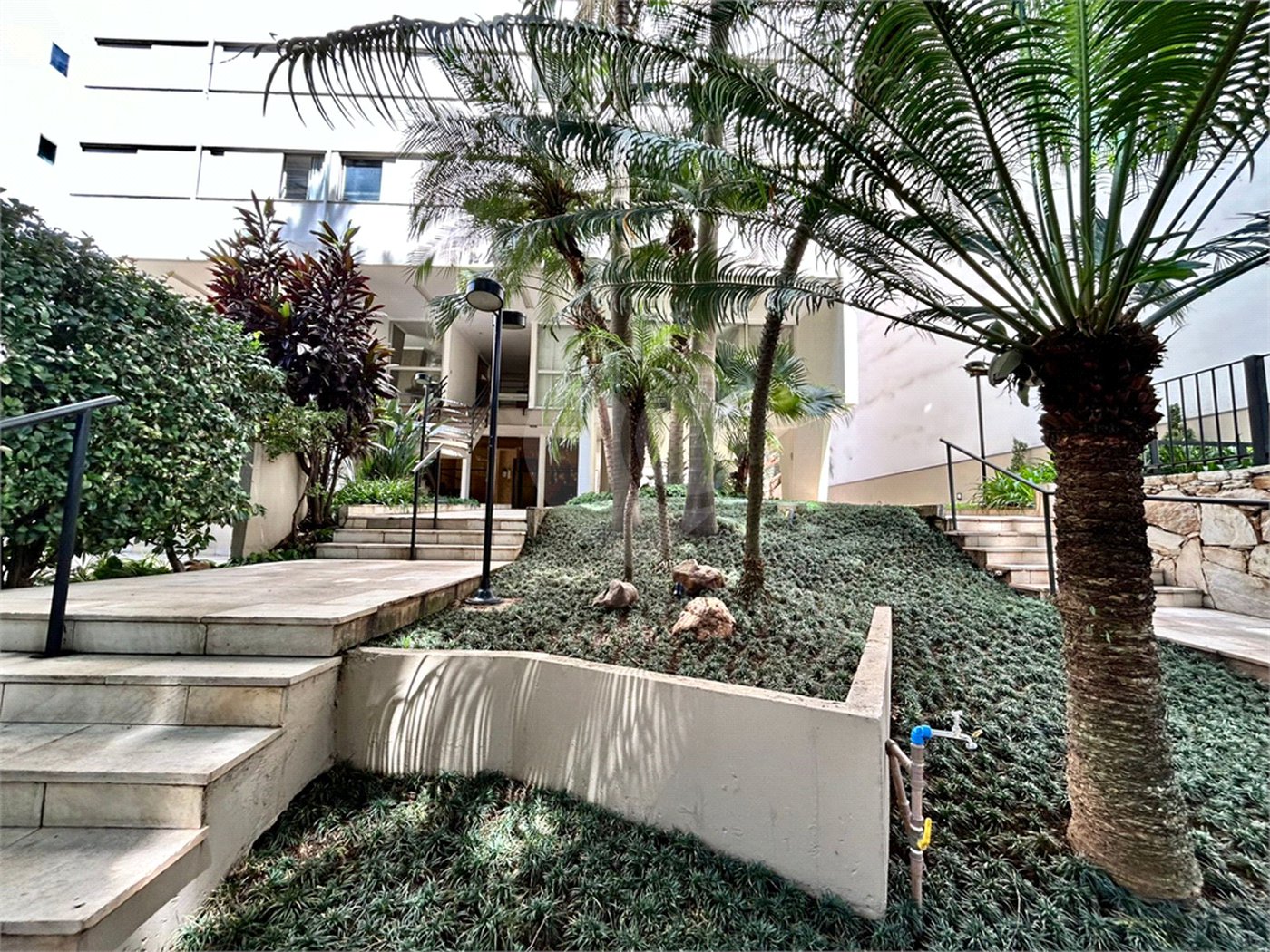 Apartamento à venda ou para alugar com 2 quartos, sendo 1 suíte, em Perdizes, São Paulo, SP