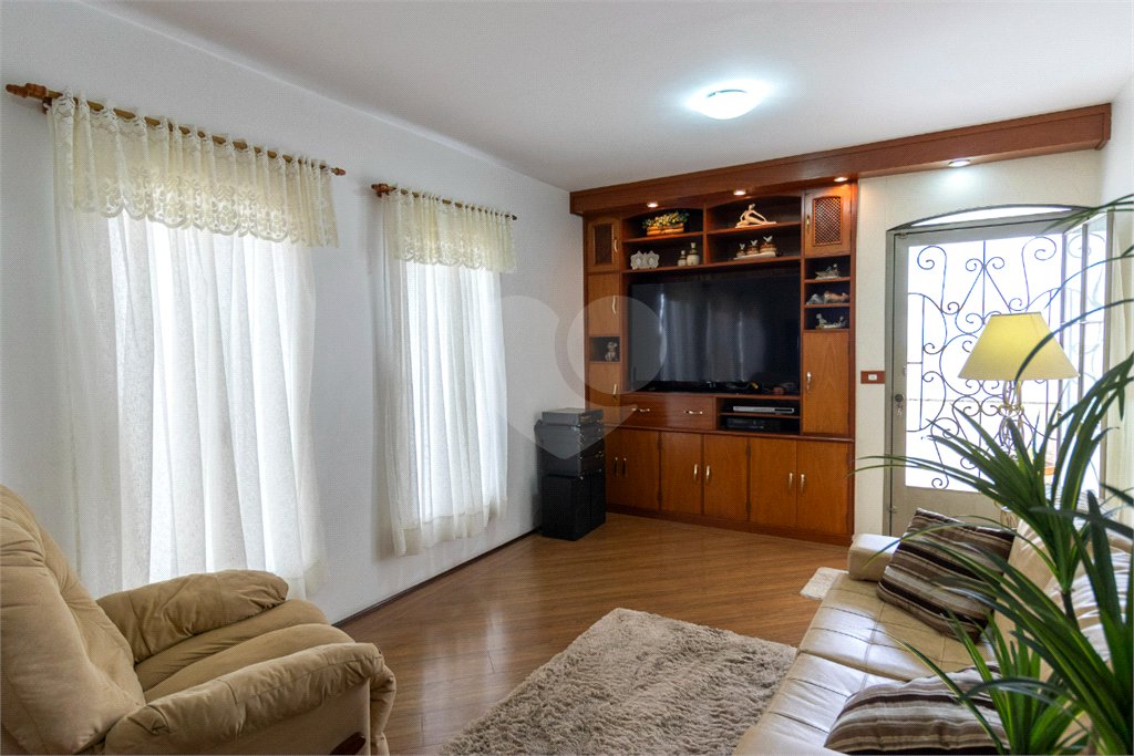 Casa à venda com 3 suítes em Mirandópolis, São Paulo, SP