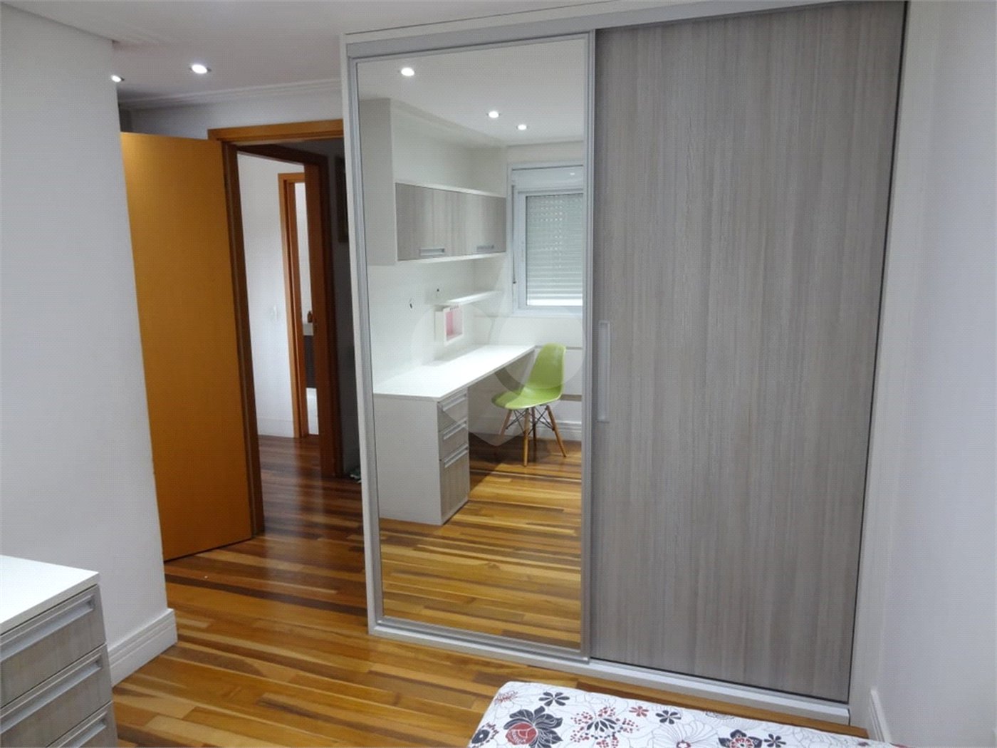 Cobertura à venda ou para alugar com 3 quartos, sendo 2 suítes, em Vila Leonor, São Paulo, SP