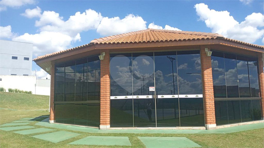 Terreno à venda no condomínio Jardim Residencial Dona Maria José, Indaiatuba - SP