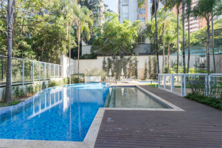 Apartamento à venda com 4 suítes em Panamby, São Paulo, SP