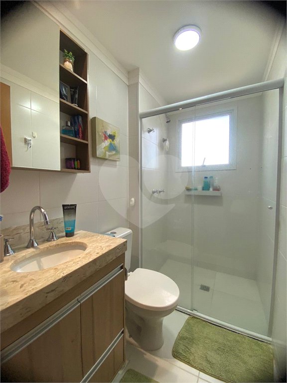 Apartamento à venda com 2 quartos, sendo 1 suíte,  em Jardim Califórnia, Jacareí, SP