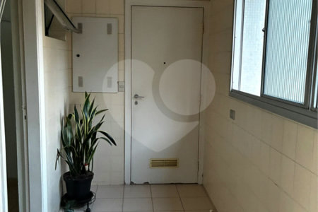 Apartamento à venda com 4 quartos, sendo 2 suítes, em Aclimação, São Paulo, SP