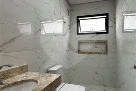 Casa à venda com 4 suítes no condomínio Bella Cittá Villagio I, Mogi das Cruzes - SP