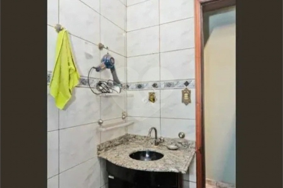 Sobrado à venda com 3 quartos em Vila Bonilha, São Paulo, SP