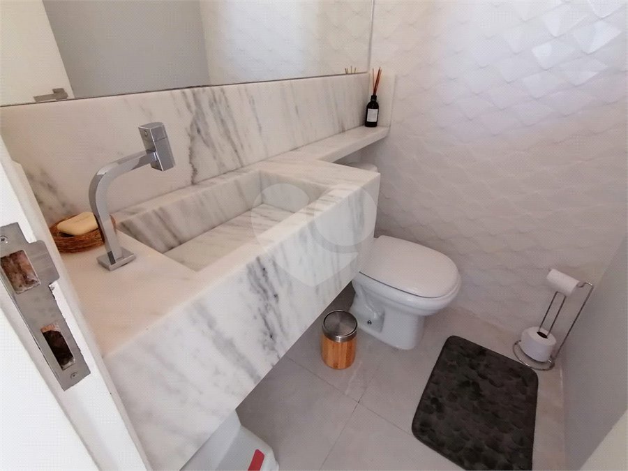 Apartamento à venda com 3 suítes em Vila Romana, São Paulo, SP