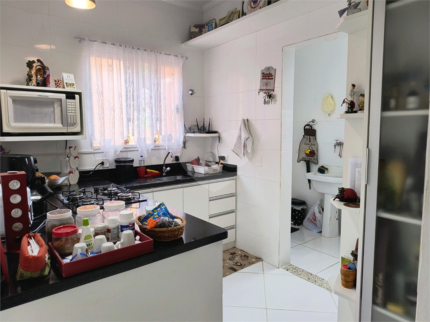 Casa à venda com 4 suítes em Roseira, Mairiporã, SP