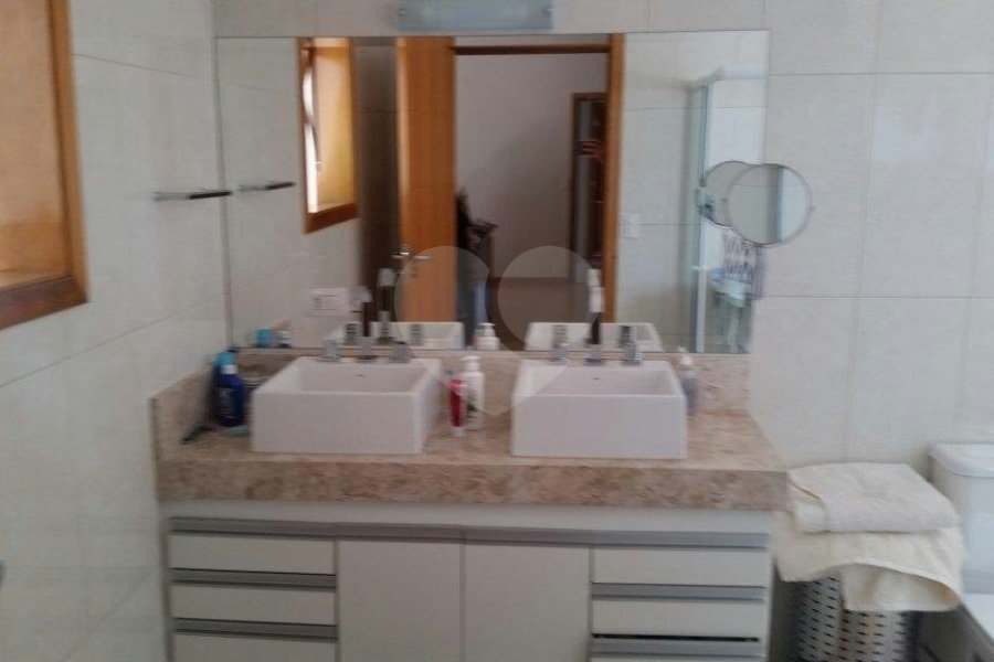Sobrado à venda com 3 quartos, sendo 1 suíte, em Barro Branco (zona Norte), São Paulo, SP